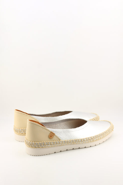 Verbenas Classic Canvas Slip-On Espadrilles